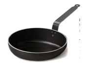 Padella 5mm, manico in ferro piatto, b-cristal - 24 cm - ALSA2111FBSS24